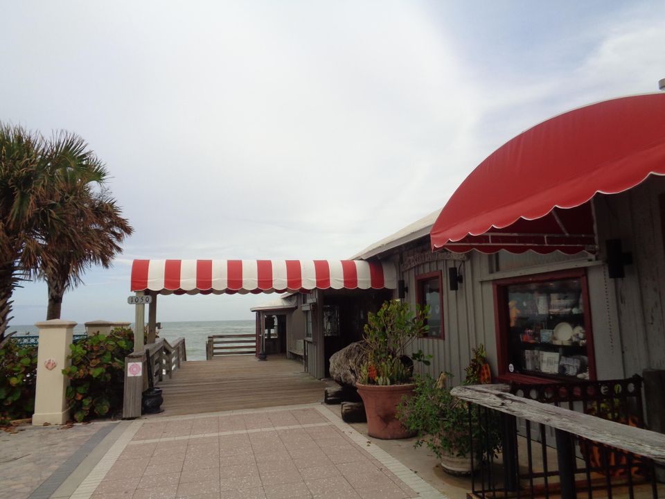 出租: $1,550 (2 贝兹, 2 浴室, 1000 平方英尺)