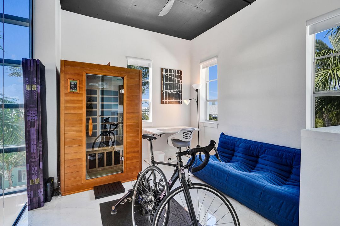 Под контрактом: $10,000 (2 спален, 2 ванн, 1587 Квадратных фут)