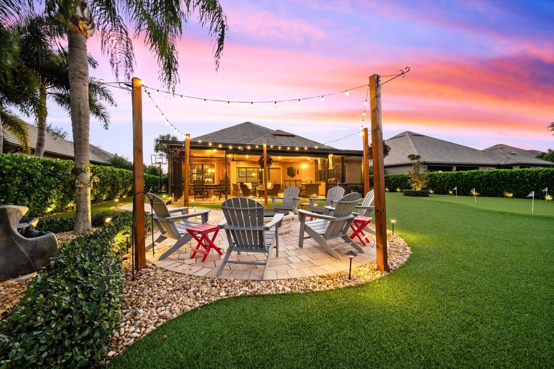 For Sale: $1,549,000 (3 beds, 3 baths, 2561 Square Feet)