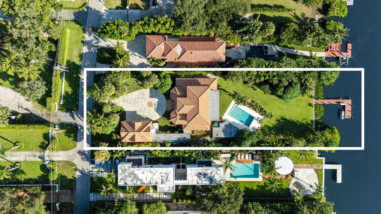 En Venta: $5,850,000 (5 camas, 4 baños, 5125 Pies cuadrados)