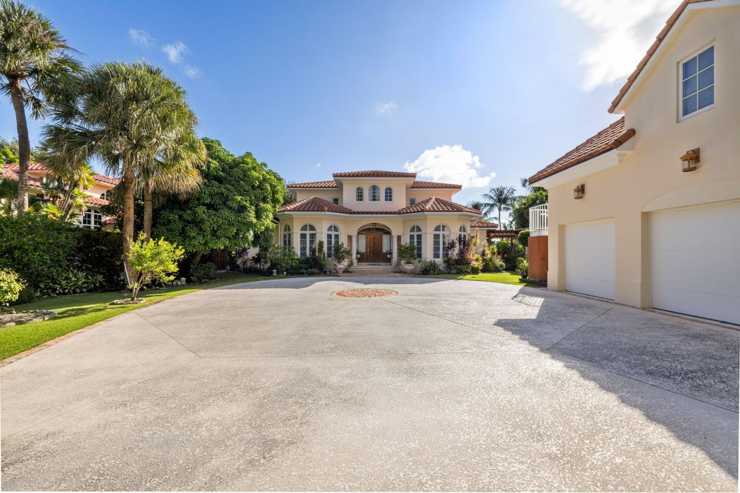 En Venta: $5,850,000 (5 camas, 4 baños, 5125 Pies cuadrados)