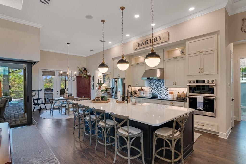 На продажу: $1,085,000 (3 спален, 3 ванн, 2624 Квадратных фут)