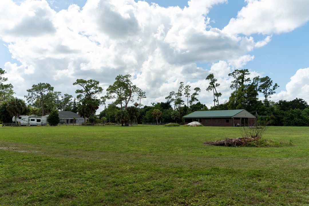 For Sale: $1,395,000 (4 beds, 3 baths, 2078 Square Feet)