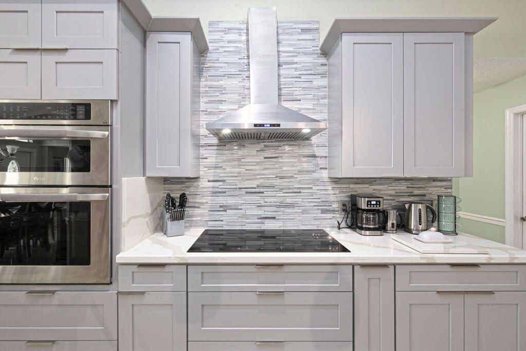 For Sale: $465,000 (3 beds, 2 baths, 2044 Square Feet)