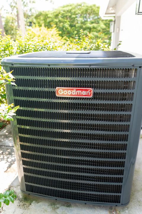 For Sale: $1,395,000 (4 beds, 3 baths, 2078 Square Feet)