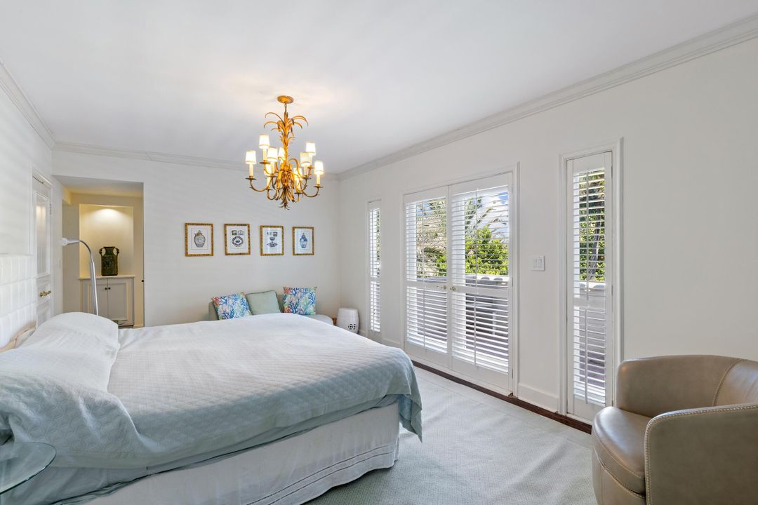 For Sale: $28,000,000 (3 beds, 3 baths, 3444 Square Feet)