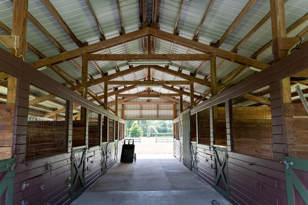 For Sale: $1,395,000 (4 beds, 3 baths, 2078 Square Feet)