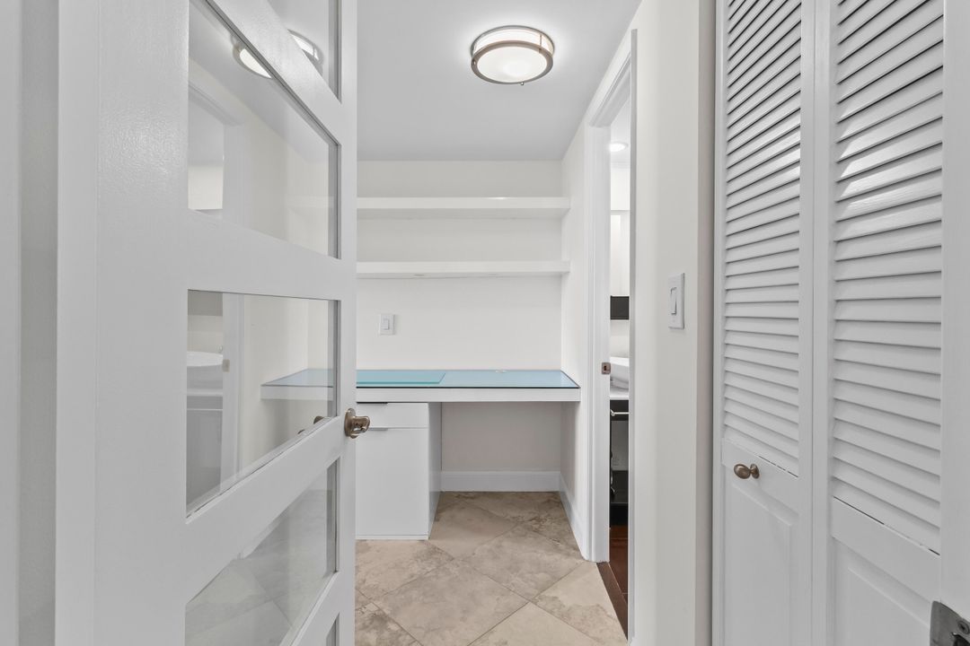 出租: $2,300 (1 贝兹, 1 浴室, 1066 平方英尺)