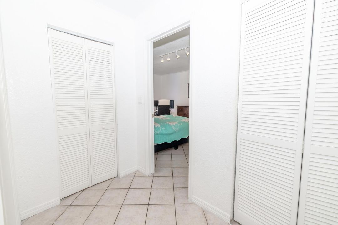 待售: $310,000 (2 贝兹, 2 浴室, 1496 平方英尺)