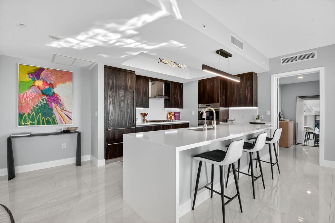 En Venta: $1,100,000 (2 camas, 2 baños, 1538 Pies cuadrados)