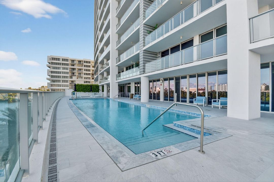 En Venta: $1,100,000 (2 camas, 2 baños, 1538 Pies cuadrados)