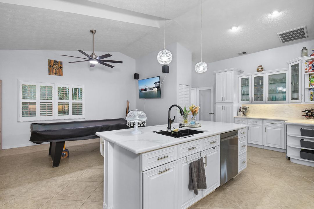 Active With Contract: $549,900 (3 beds, 2 baths, 1947 Square Feet)