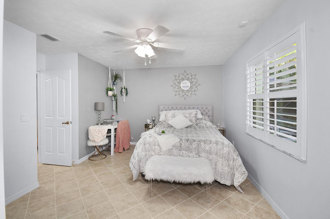 Active With Contract: $549,900 (3 beds, 2 baths, 1947 Square Feet)