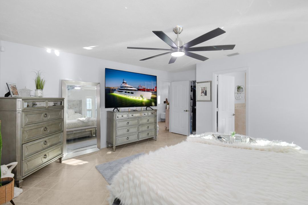 Active With Contract: $549,900 (3 beds, 2 baths, 1947 Square Feet)