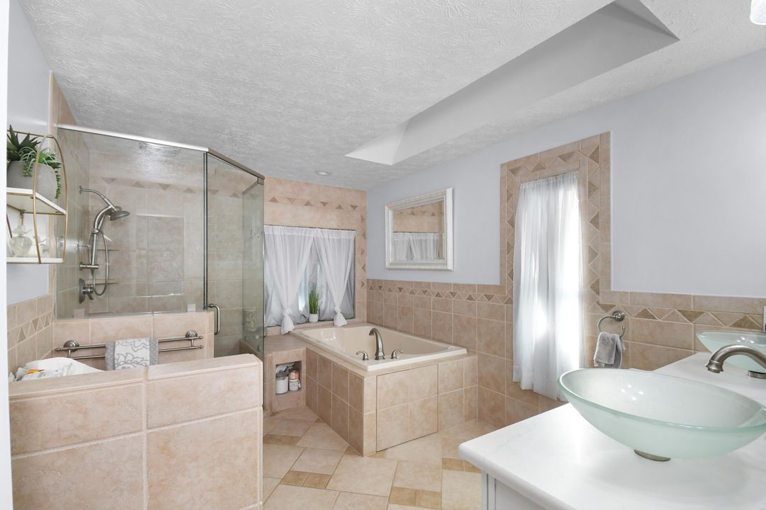 Active With Contract: $549,900 (3 beds, 2 baths, 1947 Square Feet)