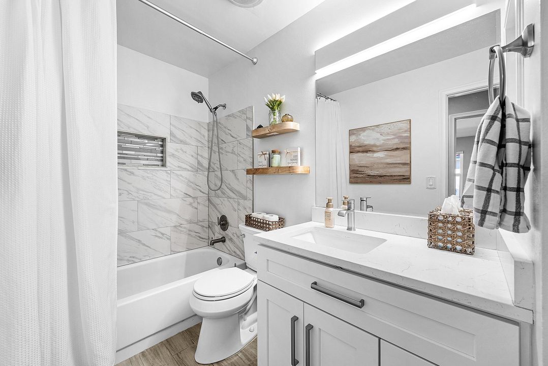 合同活跃: $569,000 (3 贝兹, 2 浴室, 1674 平方英尺)