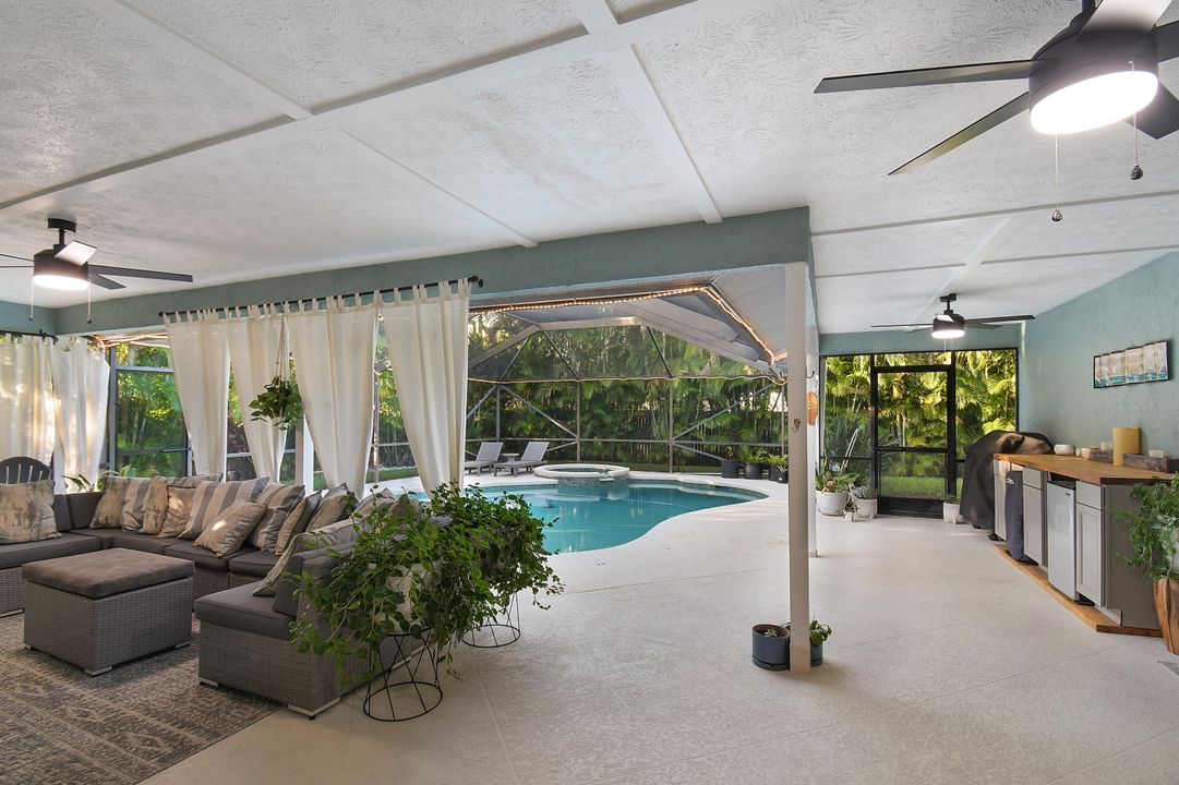 Active With Contract: $549,900 (3 beds, 2 baths, 1947 Square Feet)