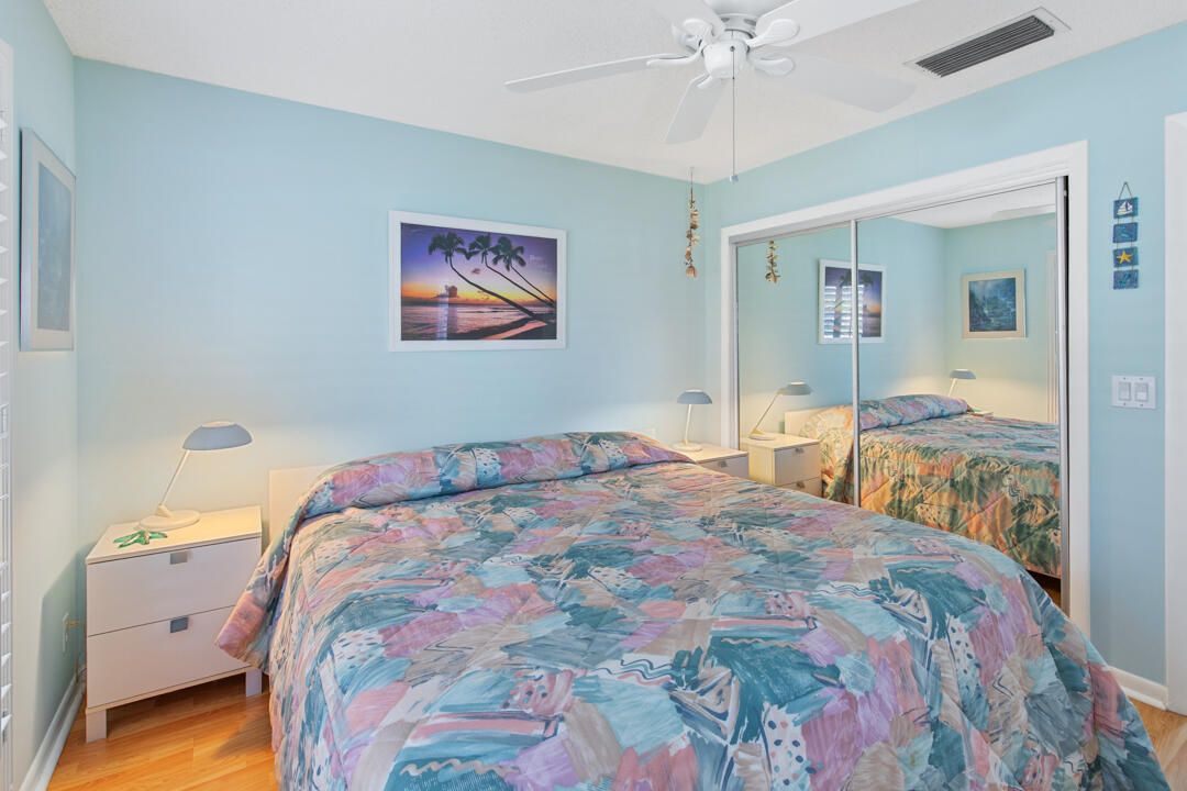 For Sale: $389,000 (3 beds, 2 baths, 1687 Square Feet)