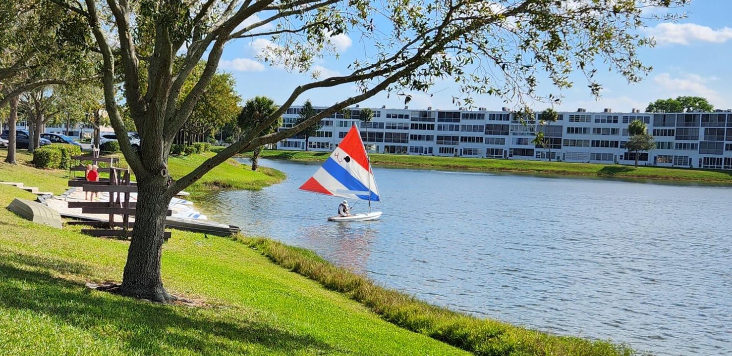 For Sale: $60,000 (1 beds, 1 baths, 570 Square Feet)