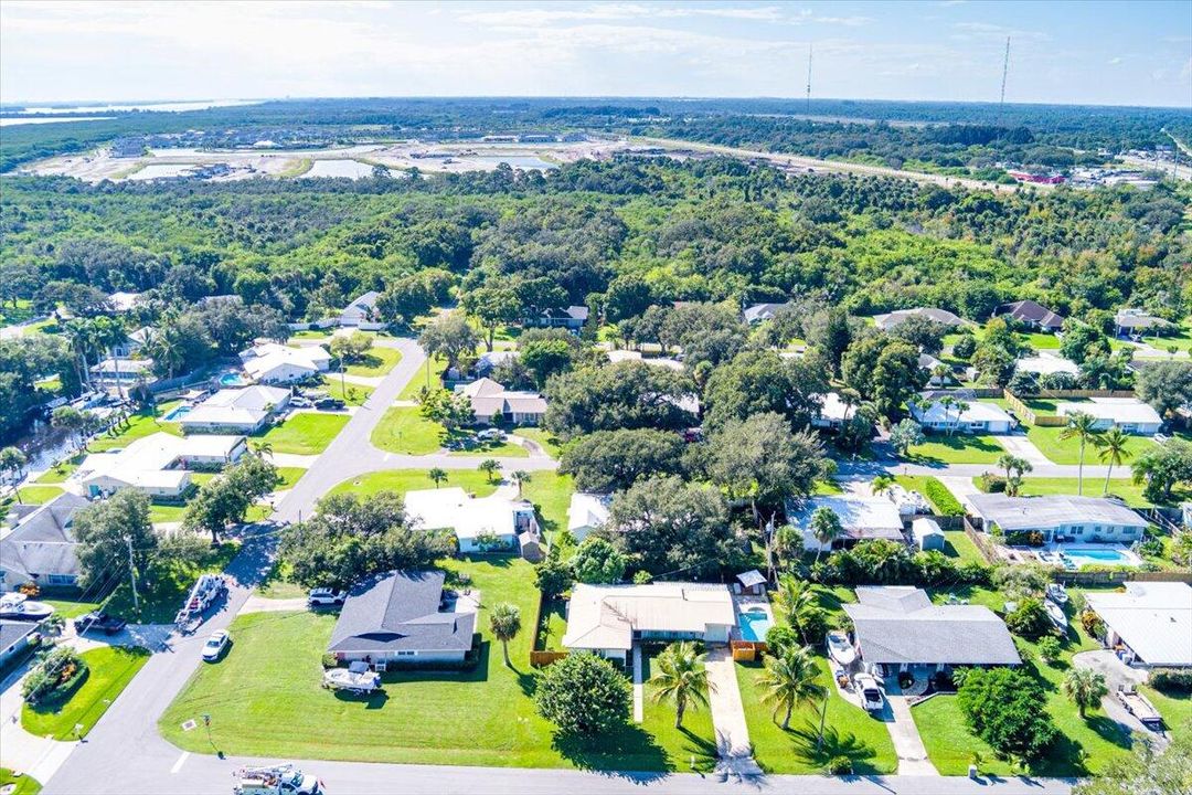 合同活跃: $435,000 (3 贝兹, 2 浴室, 1540 平方英尺)