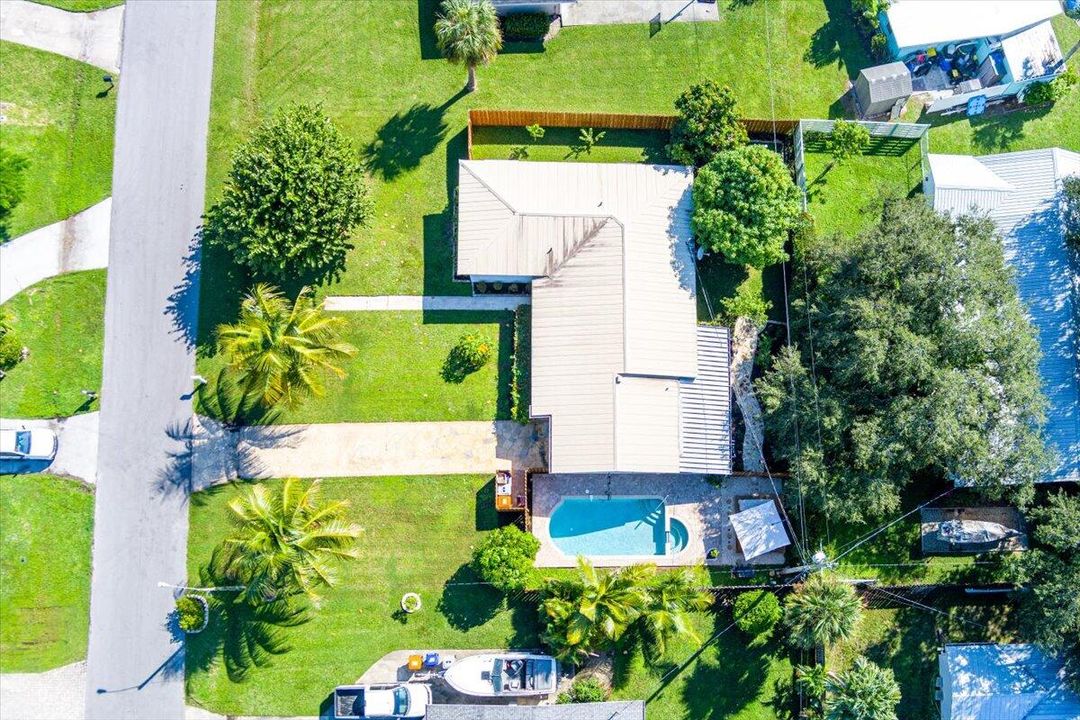 合同活跃: $435,000 (3 贝兹, 2 浴室, 1540 平方英尺)