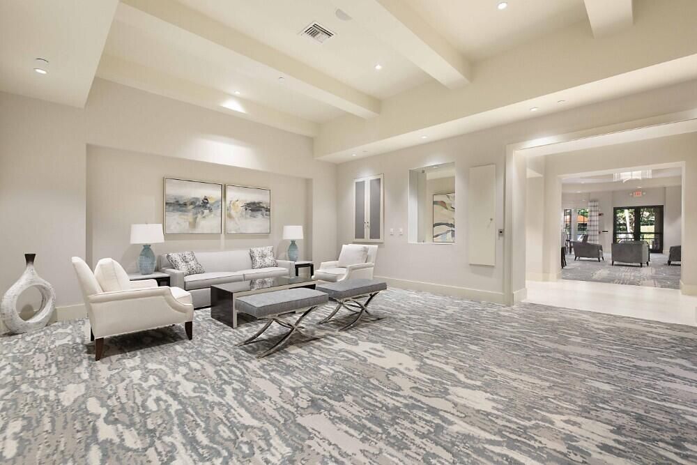 Activo con contrato: $765,000 (4 camas, 2 baños, 2894 Pies cuadrados)