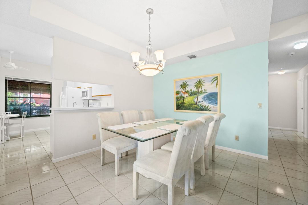 Active With Contract: $225,000 (2 beds, 2 baths, 1496 Square Feet)