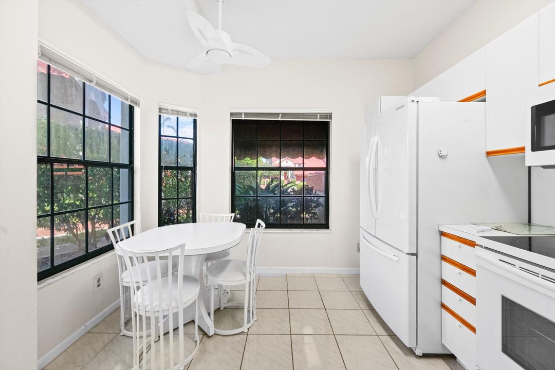 Active With Contract: $225,000 (2 beds, 2 baths, 1496 Square Feet)