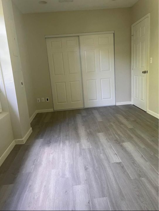 For Rent: $1,500 (1 beds, 1 baths, 252 Square Feet)