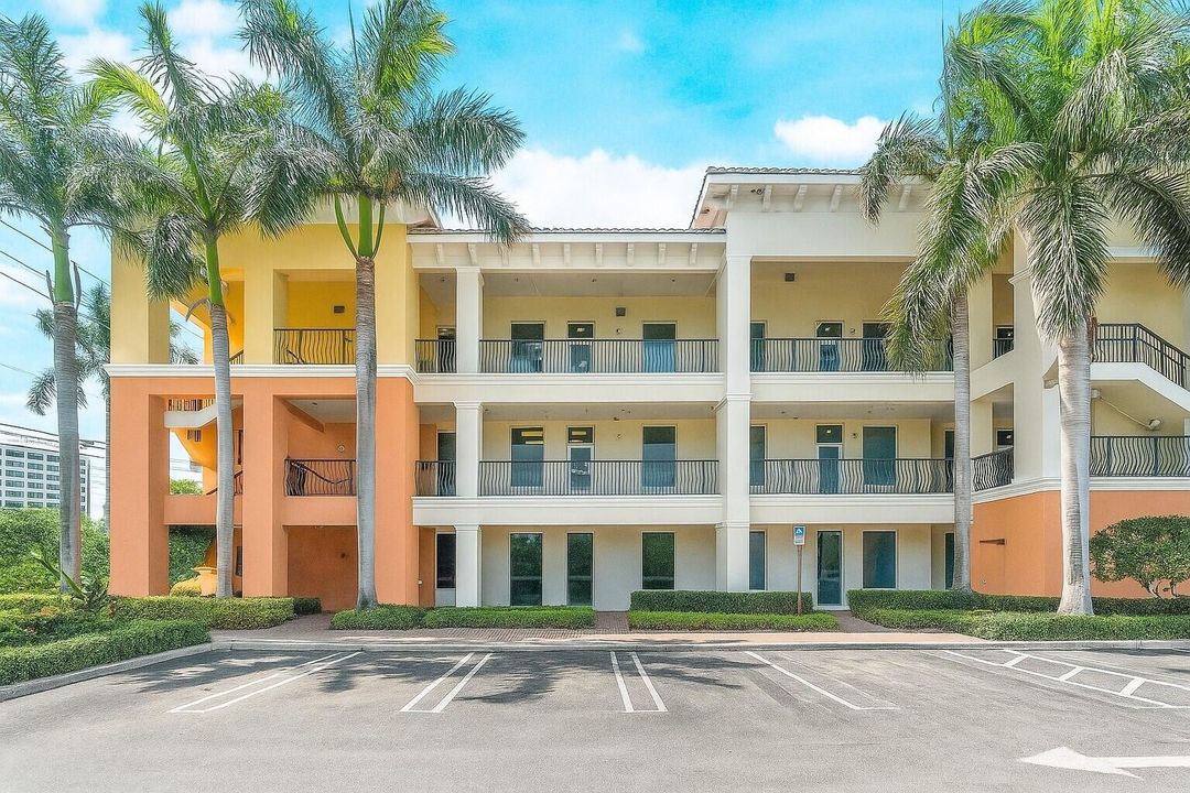 Active With Contract: $379,900 (0 beds, 0 baths, 1063 Square Feet)