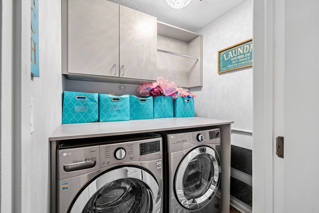 待售: $1,525,000 (4 贝兹, 2 浴室, 2257 平方英尺)