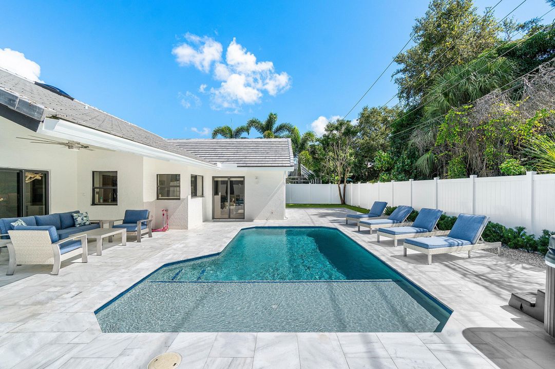 待售: $1,525,000 (4 贝兹, 2 浴室, 2257 平方英尺)