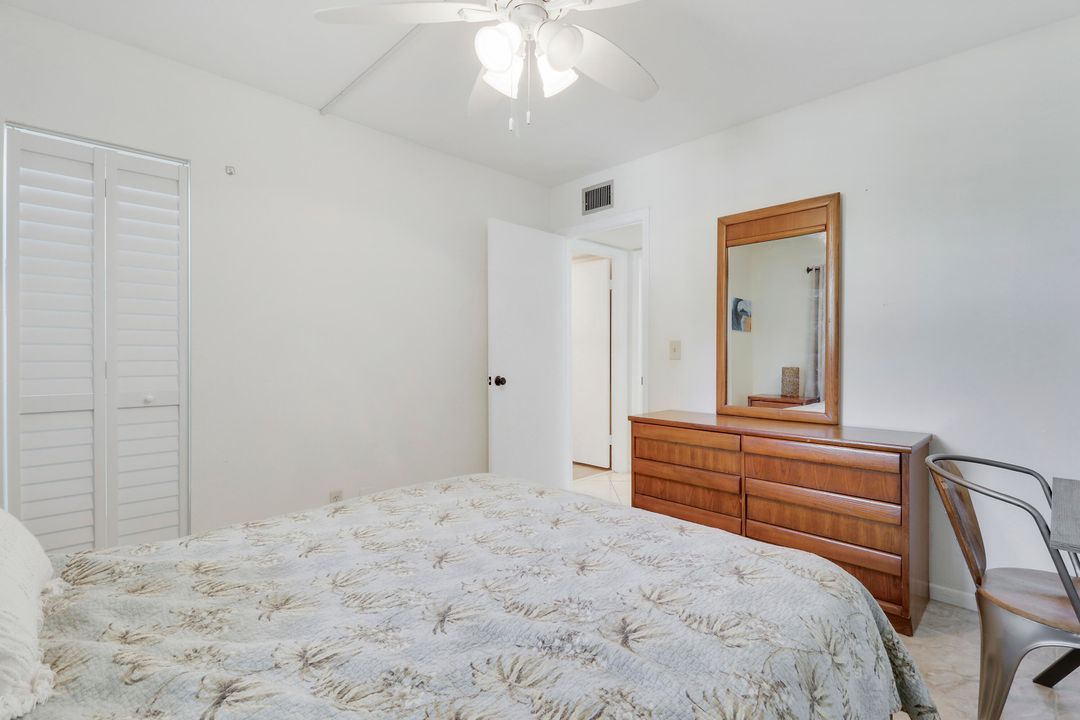 For Sale: $220,000 (2 beds, 2 baths, 1080 Square Feet)