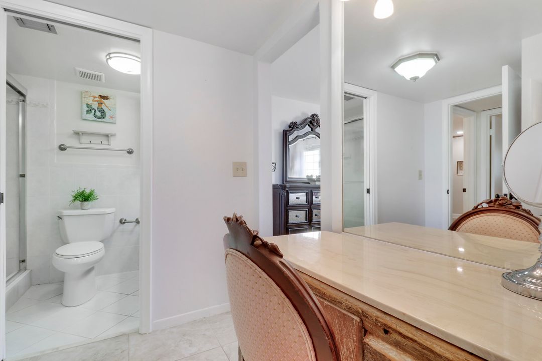 For Sale: $220,000 (2 beds, 2 baths, 1080 Square Feet)
