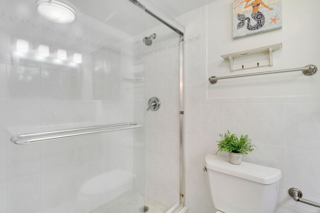 For Sale: $220,000 (2 beds, 2 baths, 1080 Square Feet)