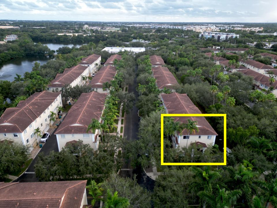 На продажу: $490,000 (3 спален, 2 ванн, 1831 Квадратных фут)