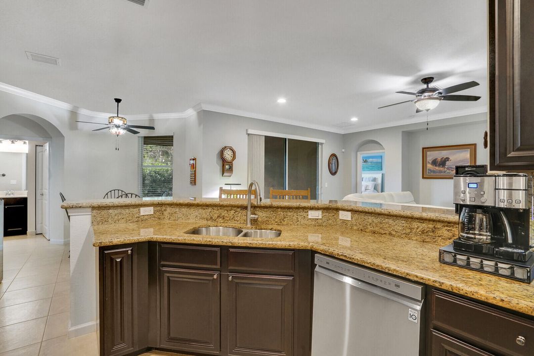 For Sale: $705,000 (4 beds, 3 baths, 2417 Square Feet)