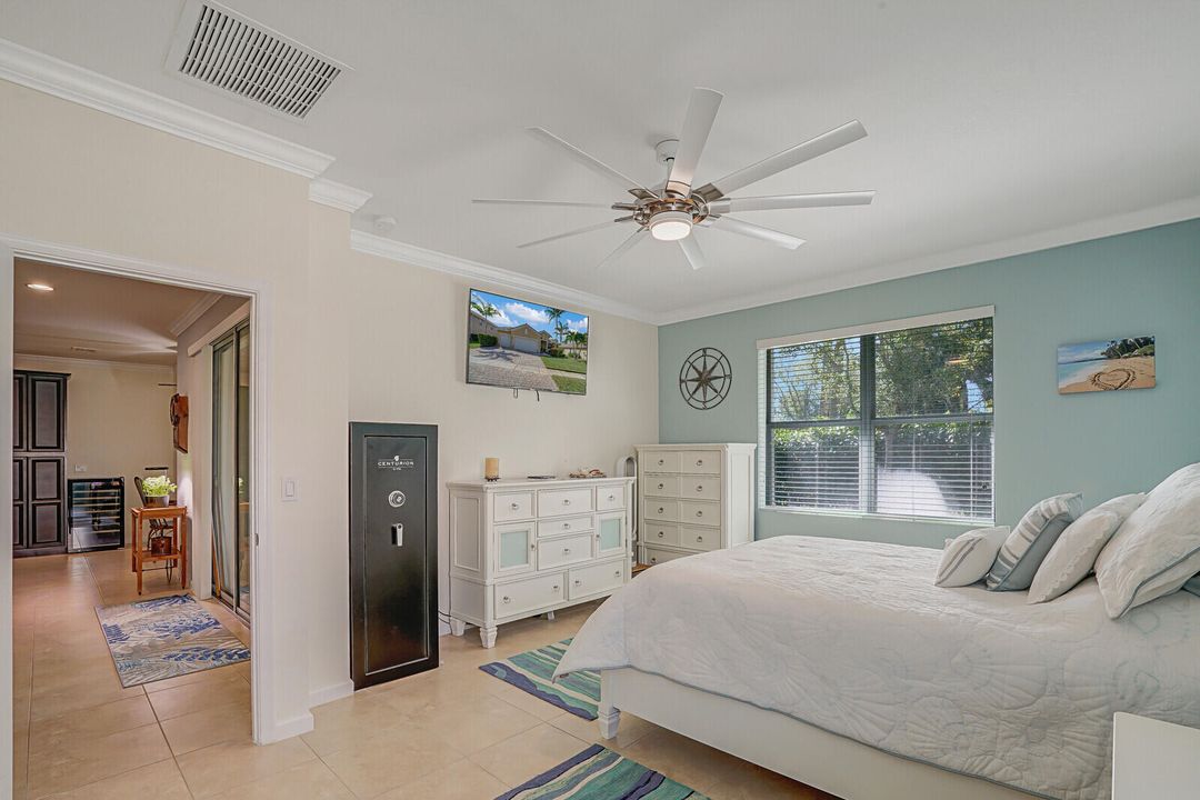 For Sale: $705,000 (4 beds, 3 baths, 2417 Square Feet)