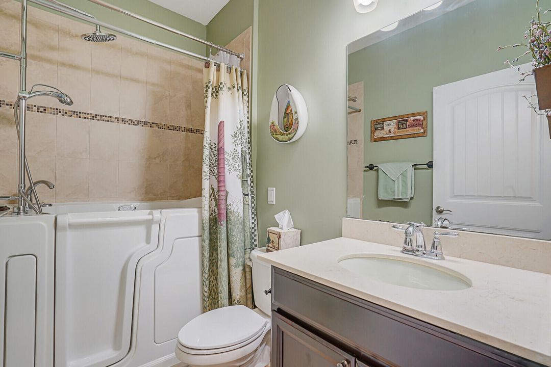 For Sale: $705,000 (4 beds, 3 baths, 2417 Square Feet)