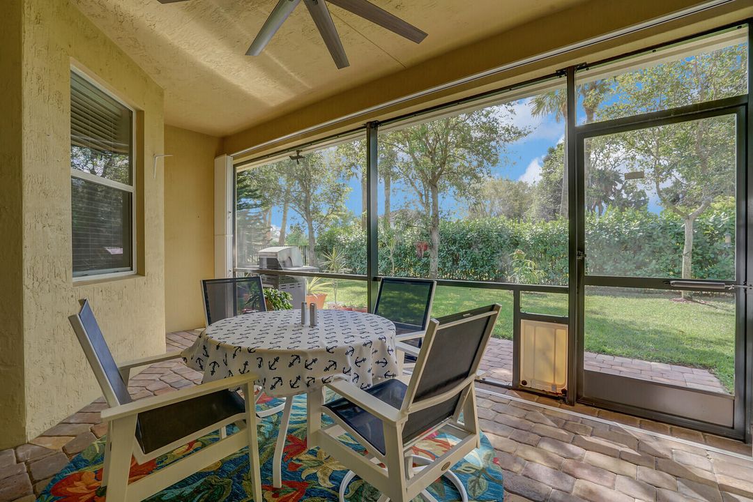 For Sale: $705,000 (4 beds, 3 baths, 2417 Square Feet)