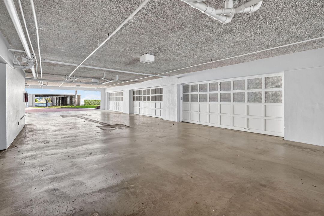 待售: $1,075,000 (3 贝兹, 2 浴室, 2165 平方英尺)