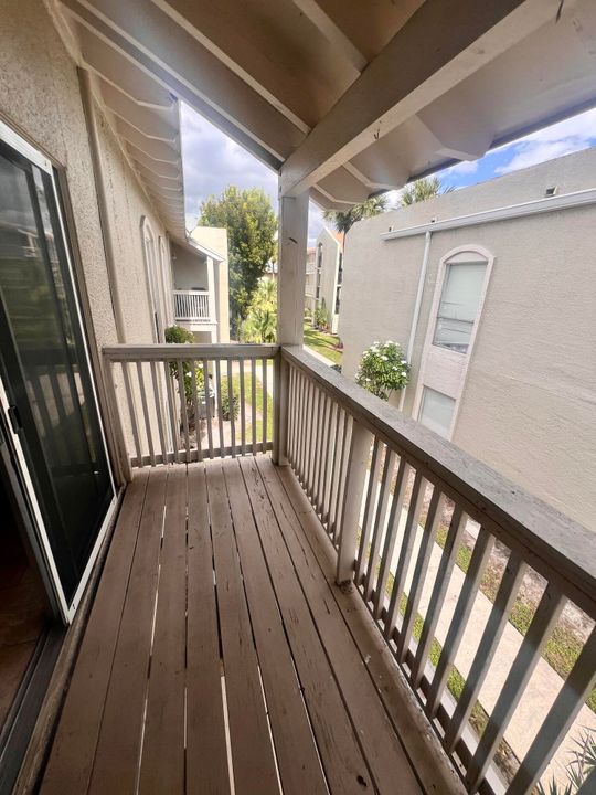 出租: $1,650 (1 贝兹, 1 浴室, 625 平方英尺)