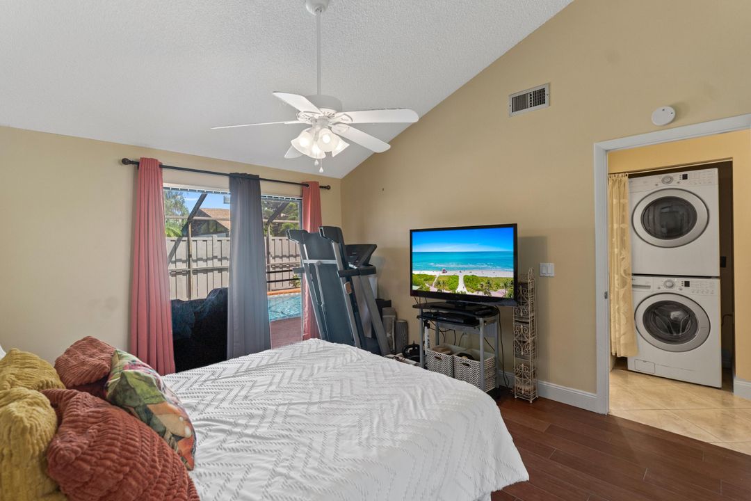 For Sale: $485,000 (3 beds, 2 baths, 1276 Square Feet)