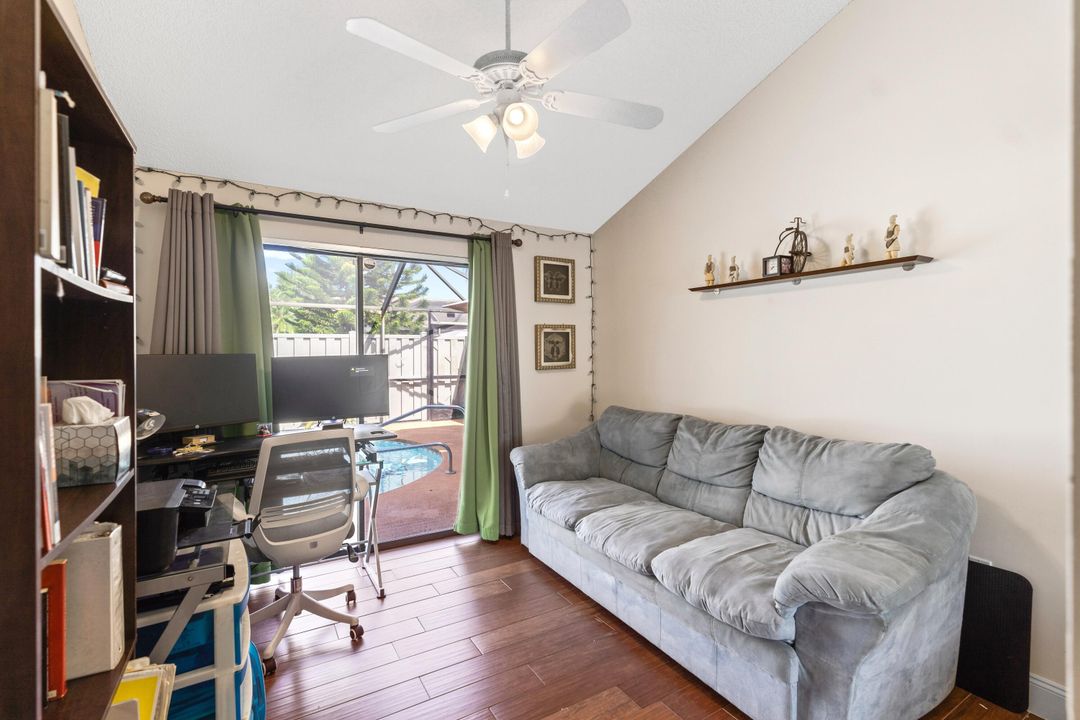 For Sale: $485,000 (3 beds, 2 baths, 1276 Square Feet)