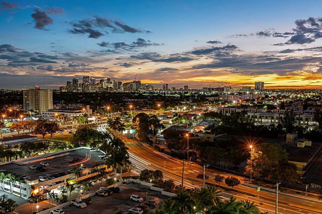 En Venta: $1,100,000 (2 camas, 2 baños, 1538 Pies cuadrados)