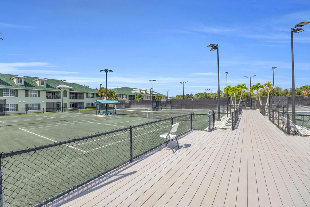 Activo con contrato: $484,000 (3 camas, 2 baños, 1959 Pies cuadrados)