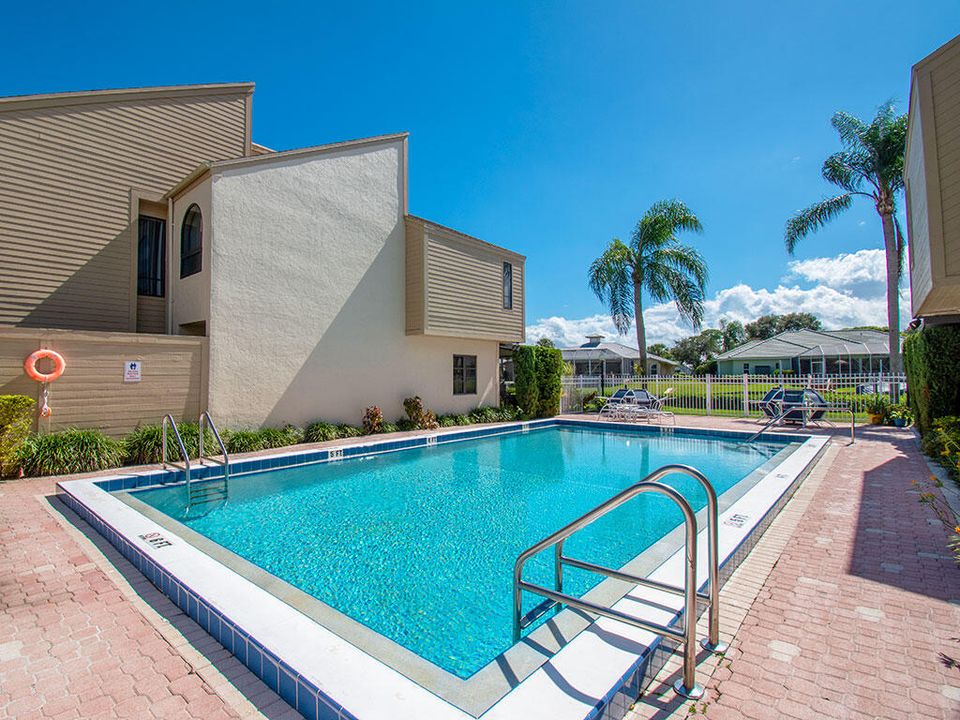 На продажу: $475,000 (3 спален, 3 ванн, 1713 Квадратных фут)