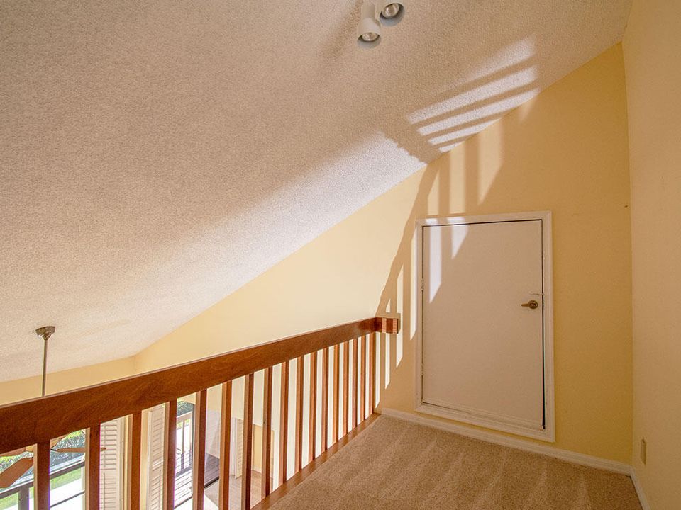 На продажу: $475,000 (3 спален, 3 ванн, 1713 Квадратных фут)