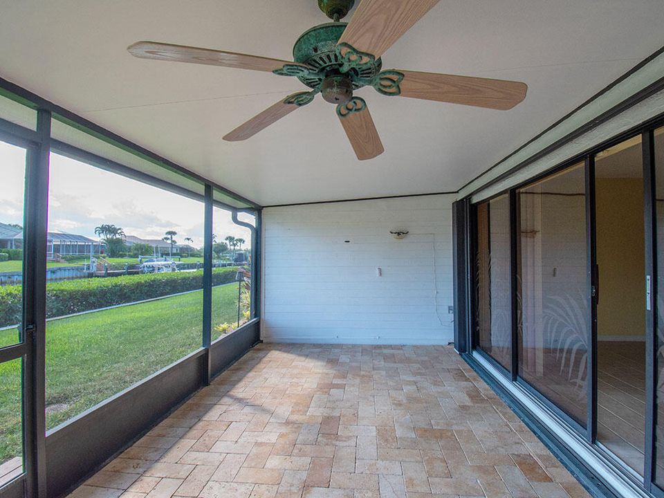 На продажу: $475,000 (3 спален, 3 ванн, 1713 Квадратных фут)