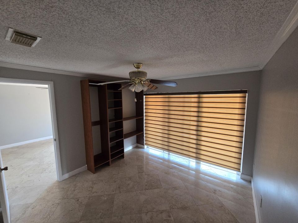 For Rent: $2,900 (3 beds, 1 baths, 1925 Square Feet)